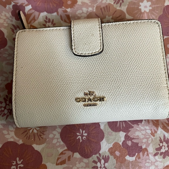 Coach Handbags - Coach Off-White Leather Wallet